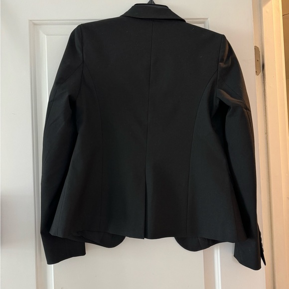 Black blazer great for work or going out! Professional worn twice - Picture 3 of 5